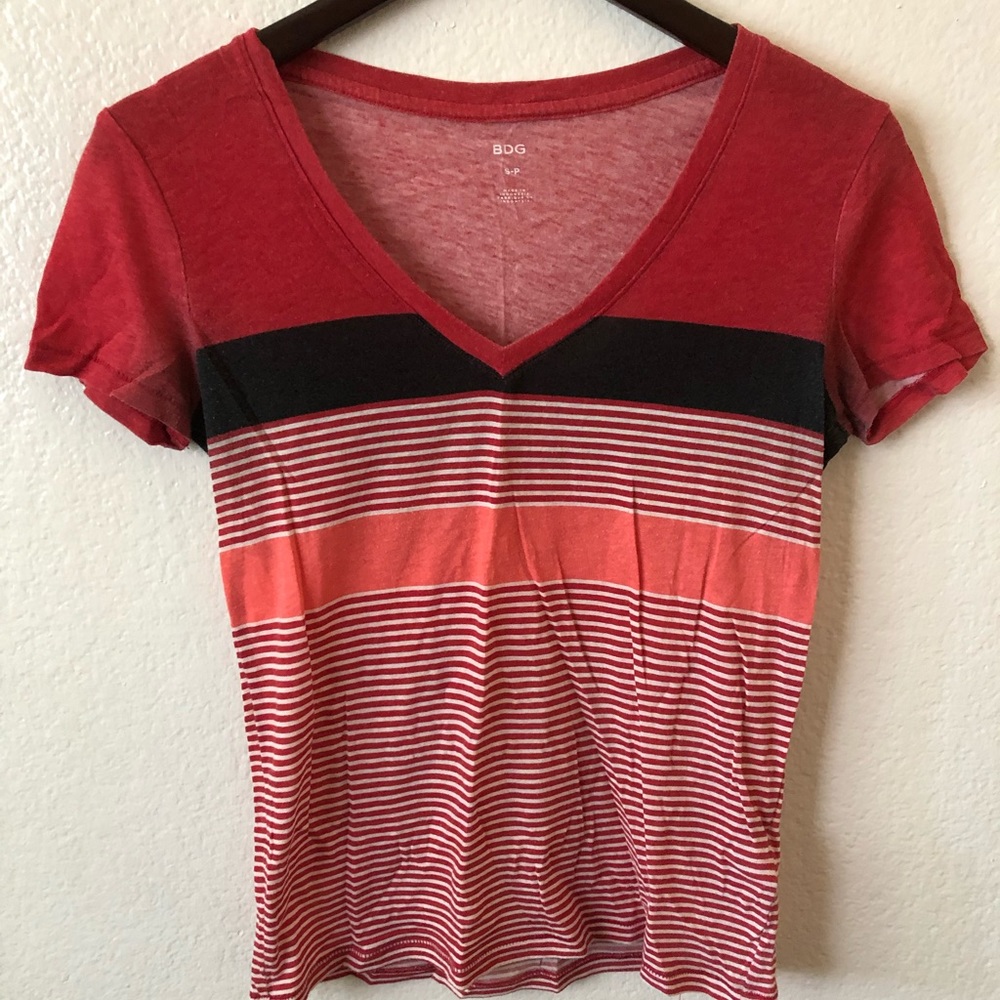 BDG V Neck